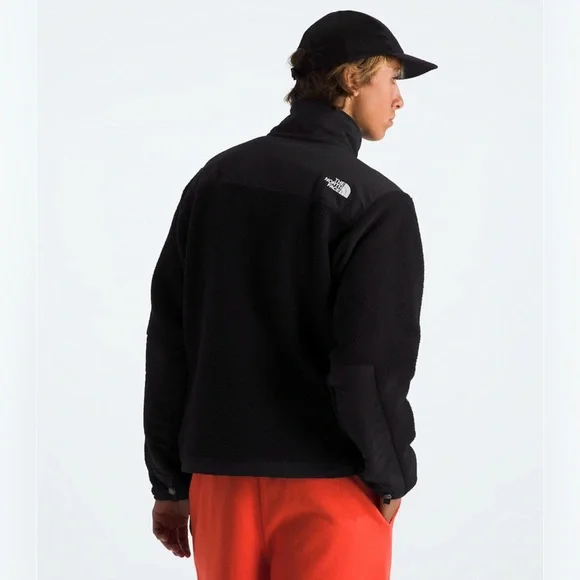 The North Face Black Fleece Jacket Retro Denali Jacket Windbreaker Ski S…